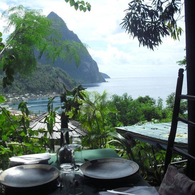 Mago Estate Hotel Soufriere Restaurant photo